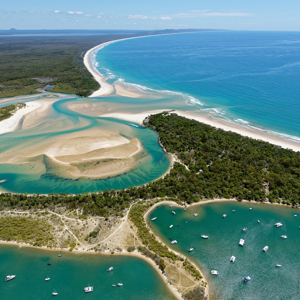 Noosa North Shore Ferries - Moorindil Street, Tewantin, QLD