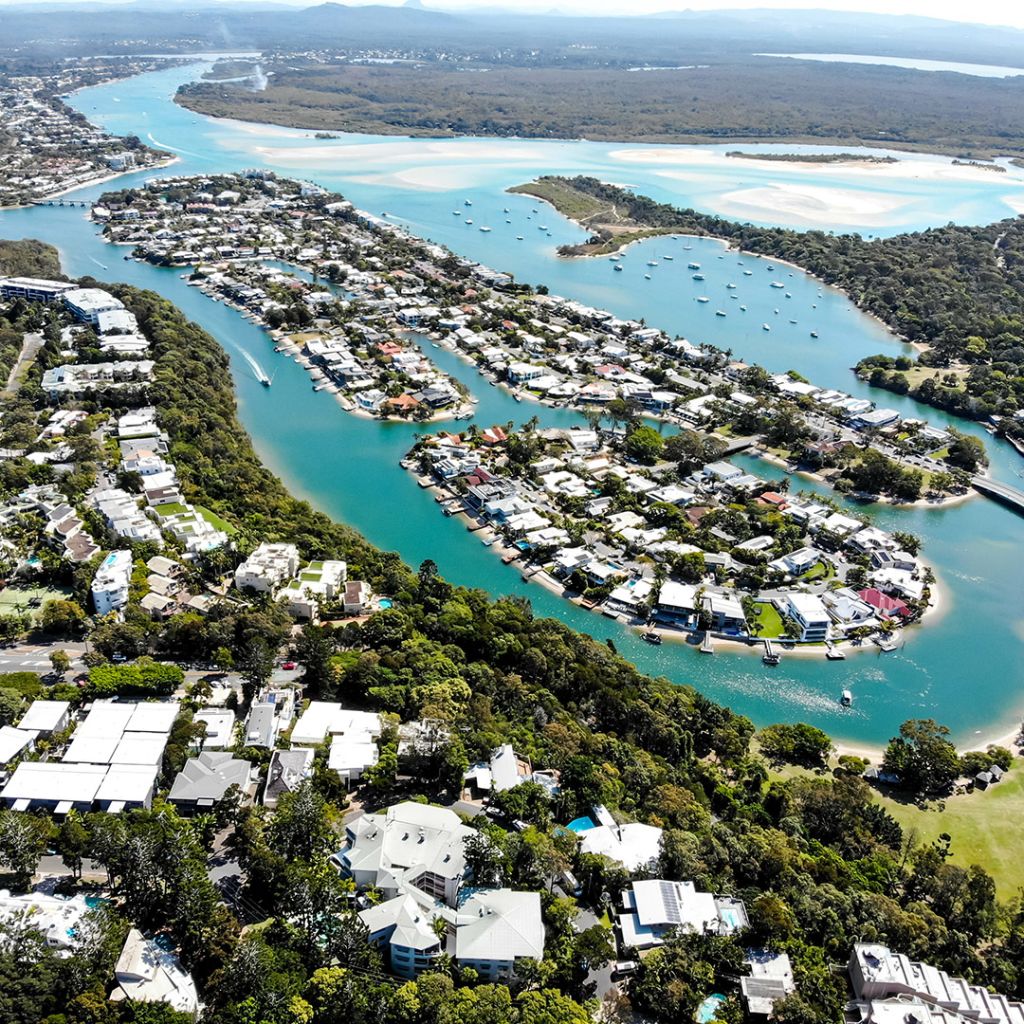 Noosa North Shore Ferries - Moorindil Street, Tewantin, QLD